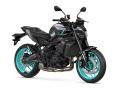 Yamaha MT-09 con neumáticos BATTLAX HYPERSPORT S23
