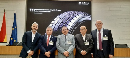 Óscar Bas, Fernando J. Burgaz, Alfredo Mesalles, Miguel Henríquez Sosa y Juan Ramón Pérez