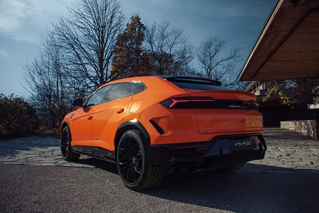 Lamborghini Urus SE elige los neumáticos Pirelli