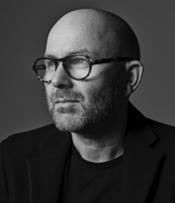 El innovador fotógrafo de moda Sølve Sundsbø fotografiará el Calendario Pirelli 2026