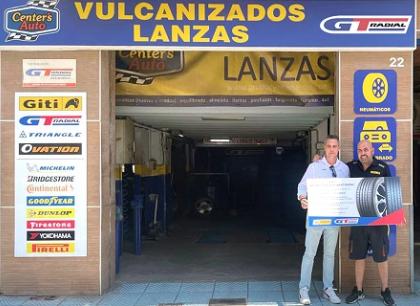 Tiresur celebra la entrega de su neumático GT Radial número 4 millones