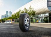 Continental lanza su nuevo neumático para autobuses urbanos, el Conti Urban HA 5 NXT
