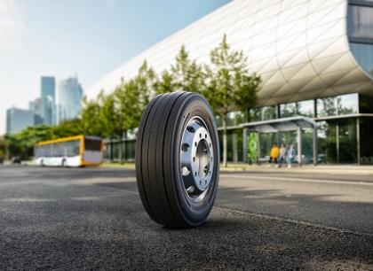Continental lanza su nuevo neumático para autobuses urbanos, el Conti Urban HA 5 NXT