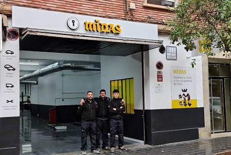 Midas alcanza los 10 centros en la comunidad