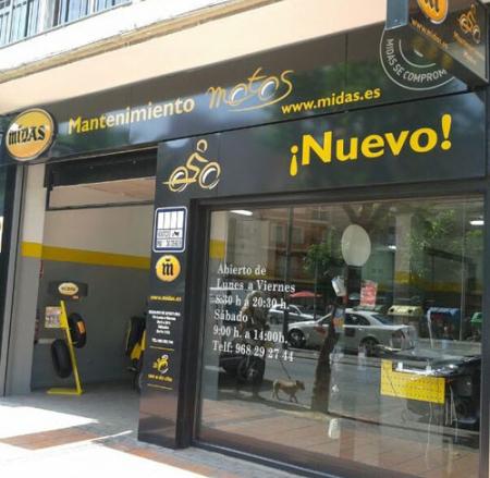 Midas abre su primer centro sólo para motos en Murcia