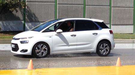 Kumho Tire, reconocida como una de las mejores marcas por la OCU