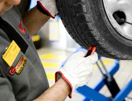 El 84% de los neumáticos sustituidos está por debajo de 1,6 mm