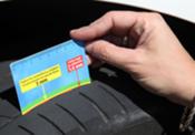 Los profesionales respaldan la normativa de 1,6 mm de profundidad del neumático