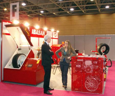 Ibasan expuso sus novedades en Pneu Expo 2012