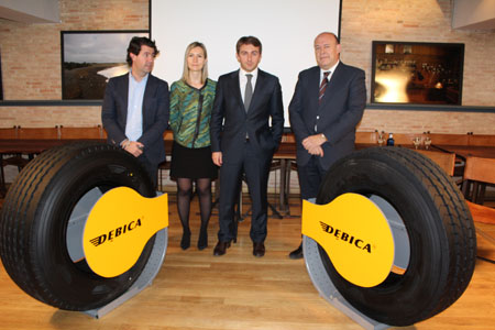 Goodyear presenta los neumáticos para camión Debica