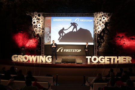  'Creciendo juntos', lema de la Convención de Fist Stop