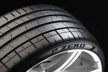 Pirelli lanza el último P ZERO