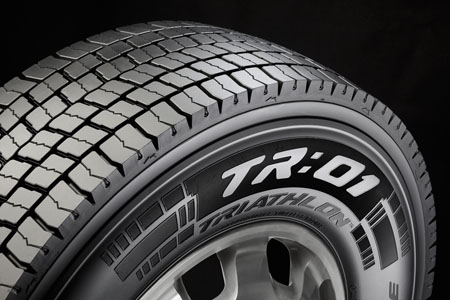 Pirelli Triathlon TR:01