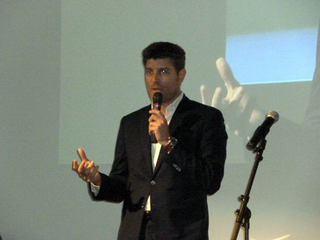 Mark Tejedor, presidente de SIGNUS