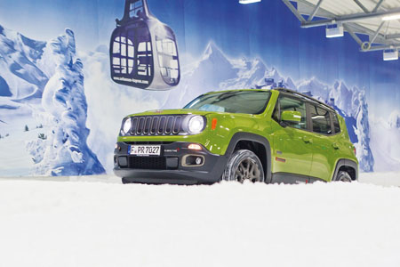 KUMHO I’ZEN RV KC15 y el nuevo Jeep® Renegade