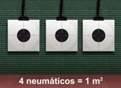 Un neumático usado se puede convertir en placas de caucho compactado para galerías de tiro