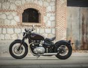 Avon aumenta la producción del Cobra  para la Triumph Bonneville Bobber