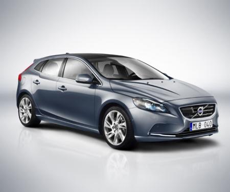 Volvo V40 con Bridgestone Turanza 001