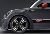 Mini John Cooper Works GP, equipado de origen con neumáticos Kumho