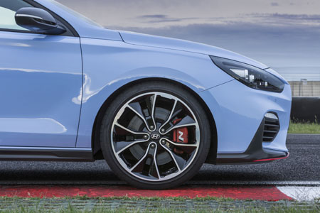P Zero a medida para el nuevo Hyundai i30 N