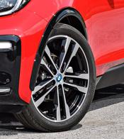 La tecnología ologic de Bridgestone entra en modo deportivo con el i3s de BMW