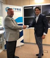 ATFRIE y Bridgestone firman un acuerdo de colaboración para ofrecer productos y servicios de movilidad para las empresas de transporte a temperatura dirigida 