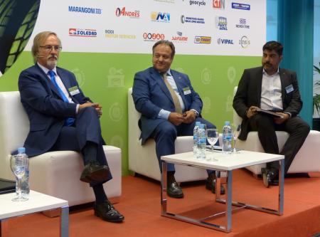 Clarck Freed de Grupo Total, Eduardo Salazar de Grupo Andrés y Paco García de Tiresur