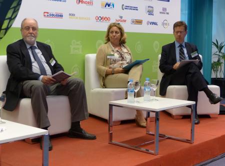 Pedro Espinosa de AER, Alicia García-Franco de la FER y Javier Cachón de MAPAMA