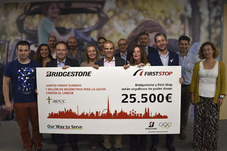 Bridgestone contribuye con 25.500€ a la AECC