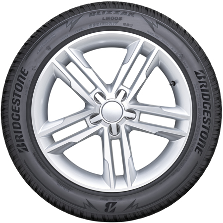 Bridgestone Blizzak LM005