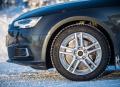 Bridgestone Blizzak LM005