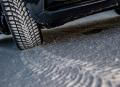 Bridgestone Blizzak LM005