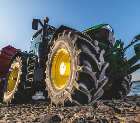 Los neumáticos Vredestein ya están disponibles en los nuevos tractores John Deere