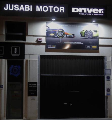 Jusabi Motor ya luce los colores de Driver Center