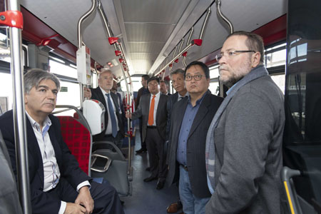 Grupo Soledad y Transports Metropolitans de Barcelona oficializan su acuerdo