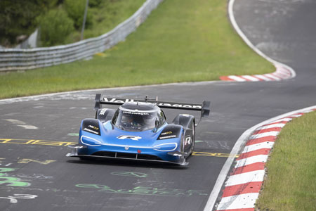 Bridgestone y Volkswagen en Nürburgring