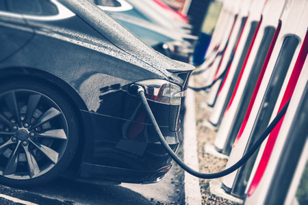 Buen mes en las matriculaciones de vehículos eléctricos, híbridos y de gas