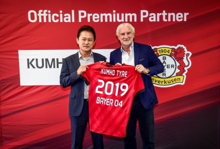 Kumho Tire patrocina al Bayer 04 Leverkusen