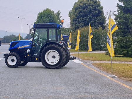 PneuTrac de Trelleborg, seleccionado por New Holland para el T4N