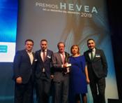 Eustaquio Andrés recibe el Premio Hevea a la Trayectoria Profesional