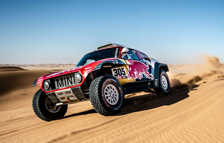 Carlos Sainz gana su tercer Dakar con neumáticos BFGoodrich®