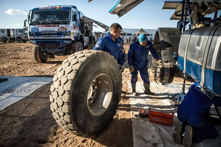 El equipo Kamaz-Master gana el Dakar con Goodyear2020