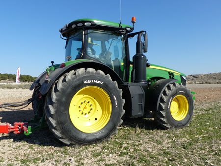 Nuevo neumático para tractores Alliance Agri Star II