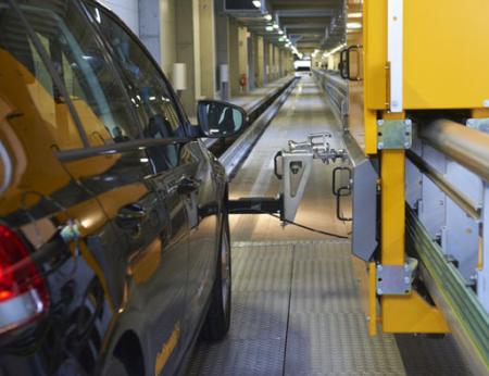Primera pista de pruebas de neumáticos 'indoor'