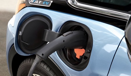 Crecen las matriculaciones de vehículos eléctricos, híbridos y gas