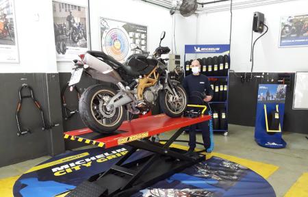 Euromaster entra en las dos ruedas