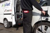 First Stop se alía con Full&Fast para incorporar a sus servicios de recarga de vehículo eléctrico sistemas de recarga móvil 100 por ciento sostenibles
