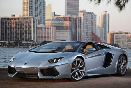 P Zero para el Lamborghini Aventador