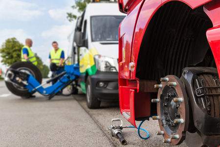 Michelin y CTT firman una alianza para contribuir al transporte sostenible