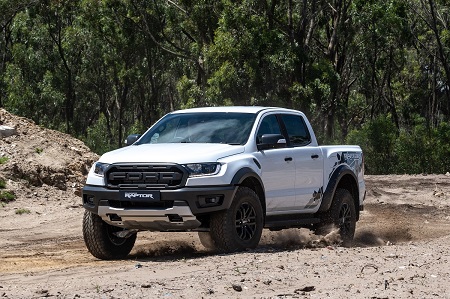Ford Ranger Raptor, con Grabber AT3